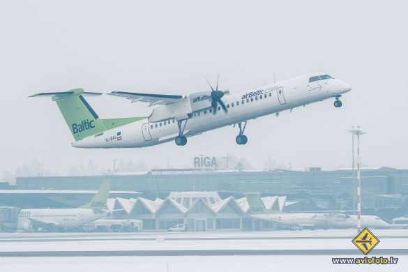 Bombardier DHC-8-402 Q400